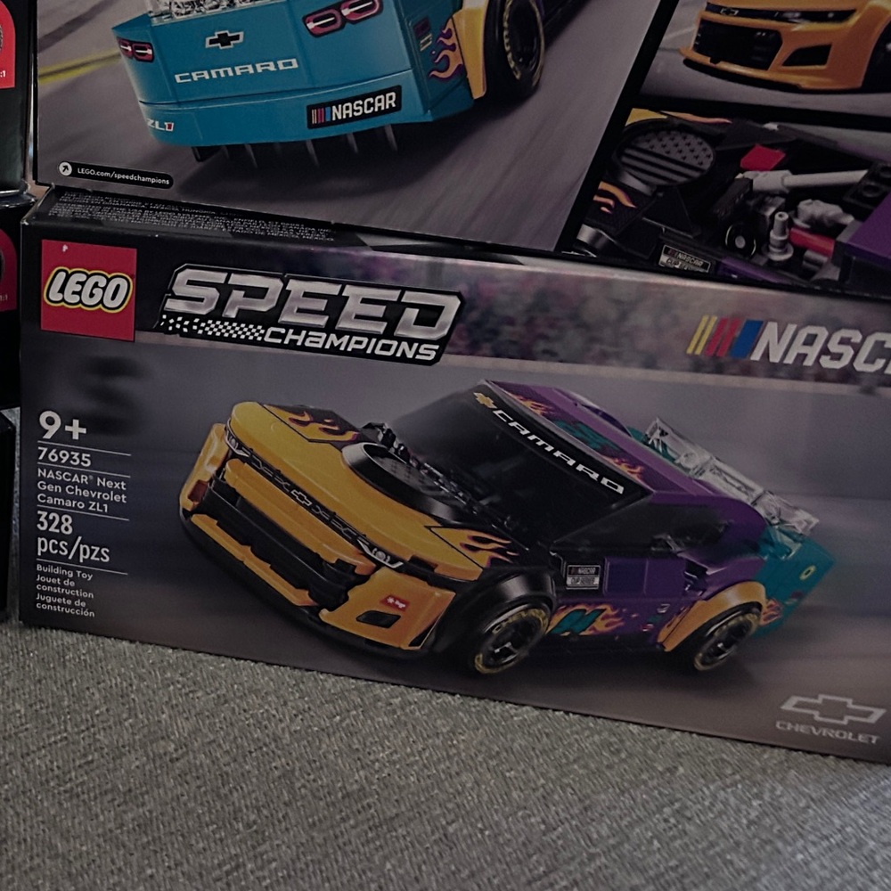 LEGO Speed Champions NASCAR Camaro Set